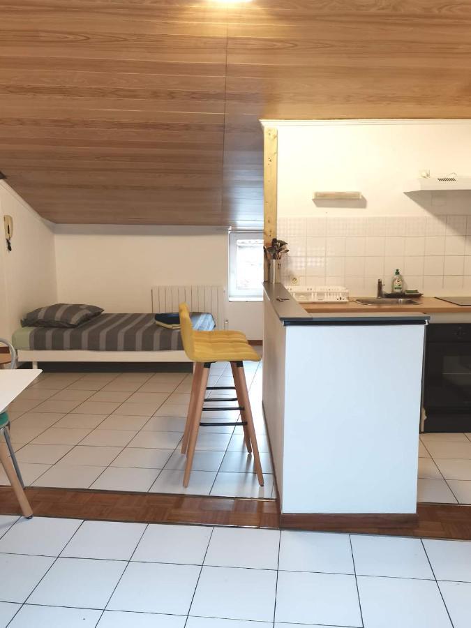 -Le 3- Studio Centre De Millau Lumineux Apartment Екстериор снимка